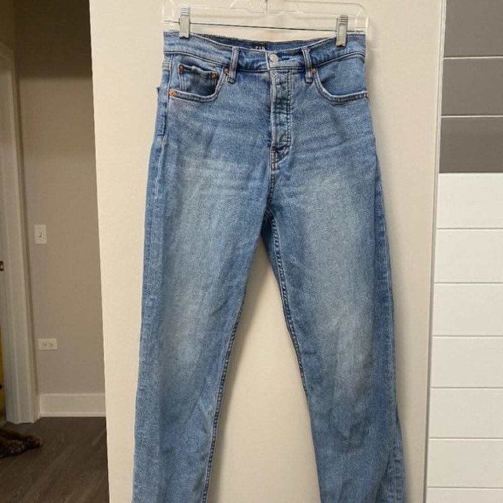 Gap Cheeky Straight Jeans